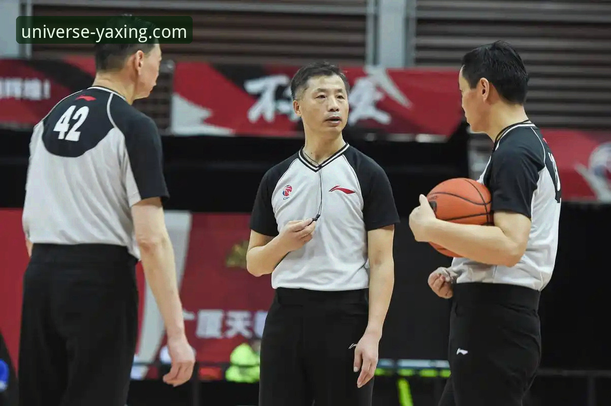 资深球迷浩哥分享：在亚星娱乐平台追CBA卡位战的真实体验与心得